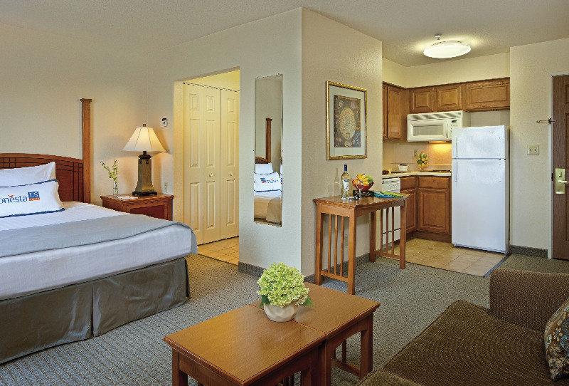 Staybridge Suites Boston - Burlington By Ihg Room photo