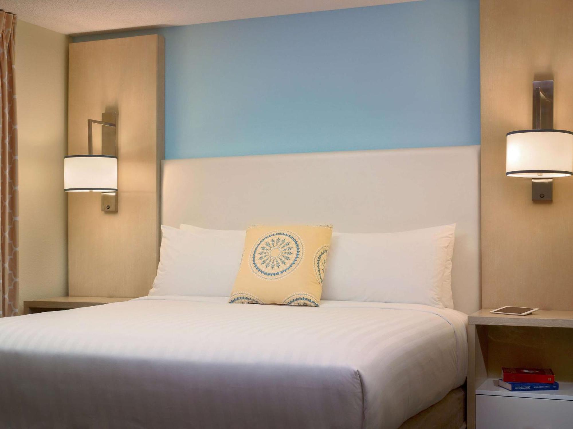 Staybridge Suites Boston - Burlington By Ihg Exterior photo