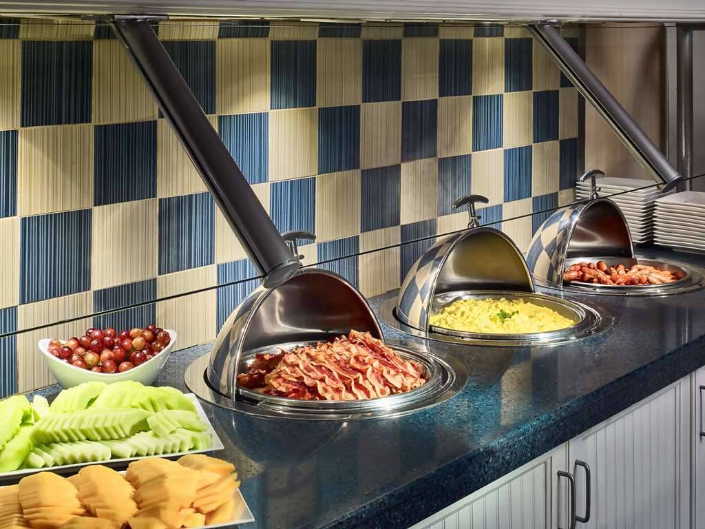 Staybridge Suites Boston - Burlington By Ihg Restaurant photo